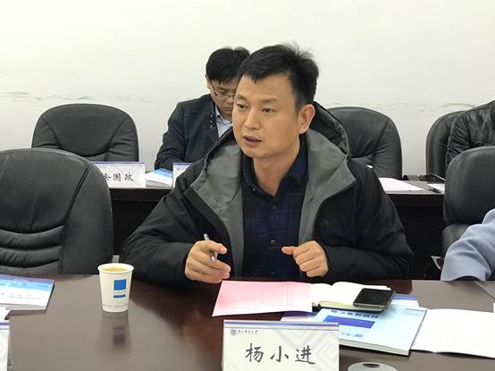 说明:C:\Users\zdh-zm\Desktop\宿迁市宿豫区与厂长资源
厂长资源
、人工智能学院科技合作交流会191212\照片\IMG_1103.JPG